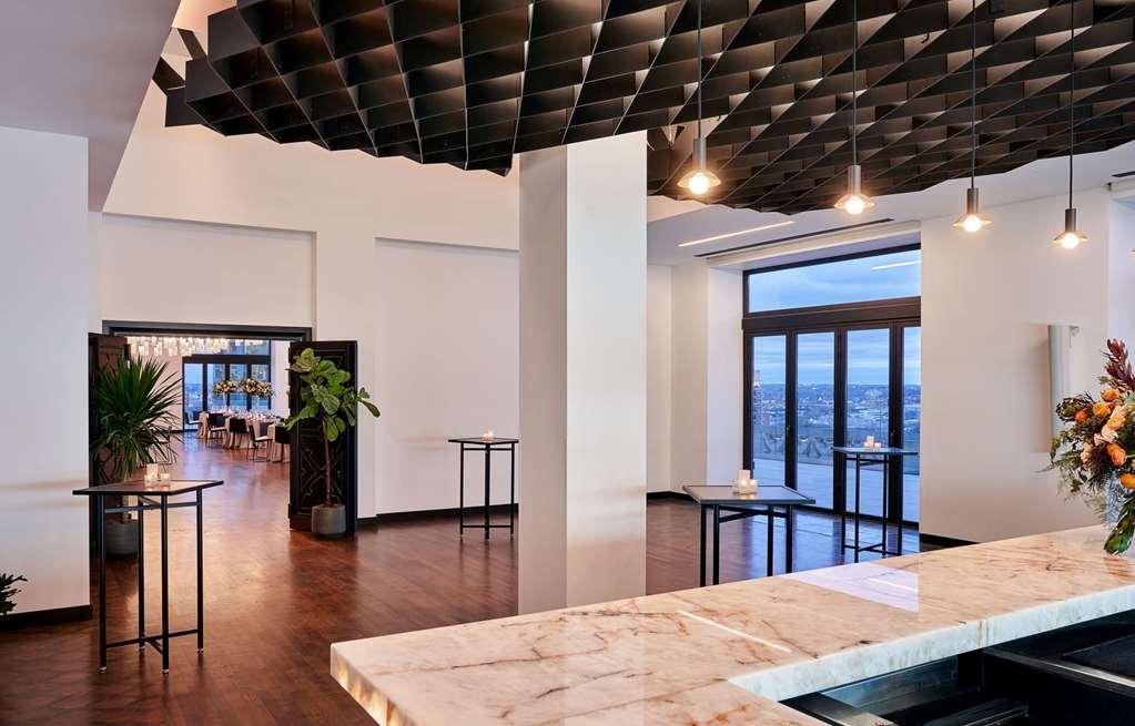 Hotel Kansas City, In The Unbound Collection By Hyatt 4*
